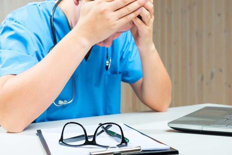 Can Online Therapy Help Prevent Veterinarian Suicides?